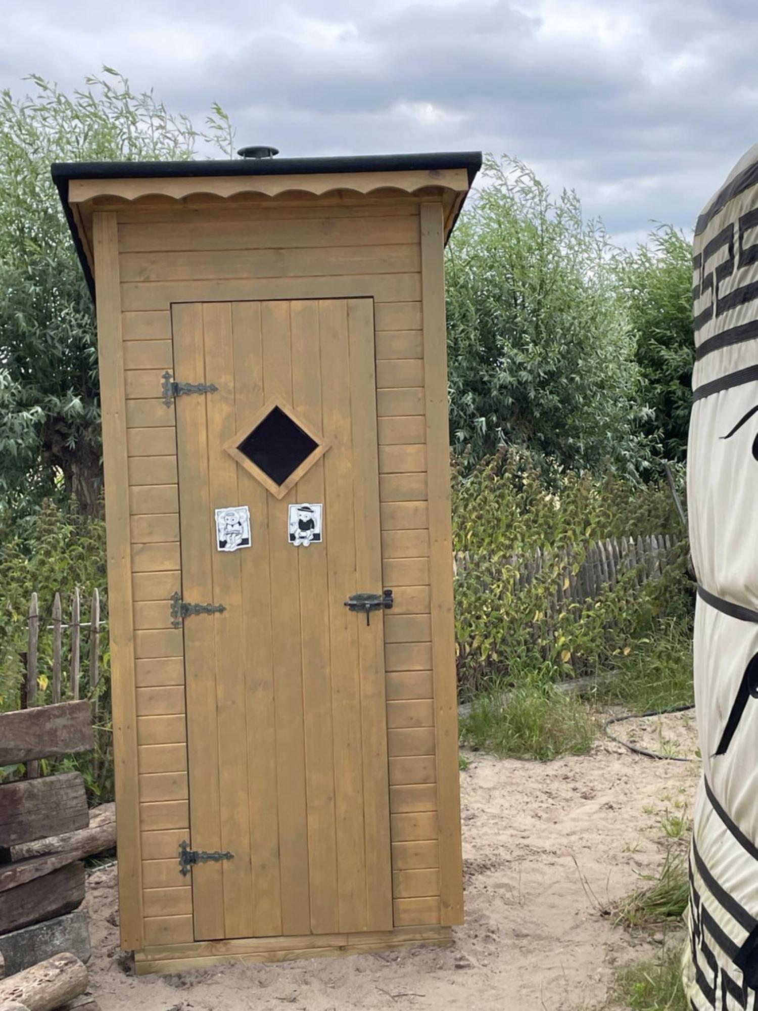 Luxe Yurt Hotel เกาเดอแกร์เกอ ภายนอก รูปภาพ
